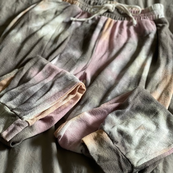 Vici Dolls super soft tie dye joggers - Picture 4 of 6